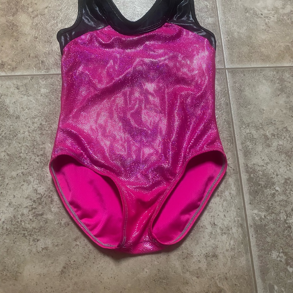 Leotards - Picture 7 of 8